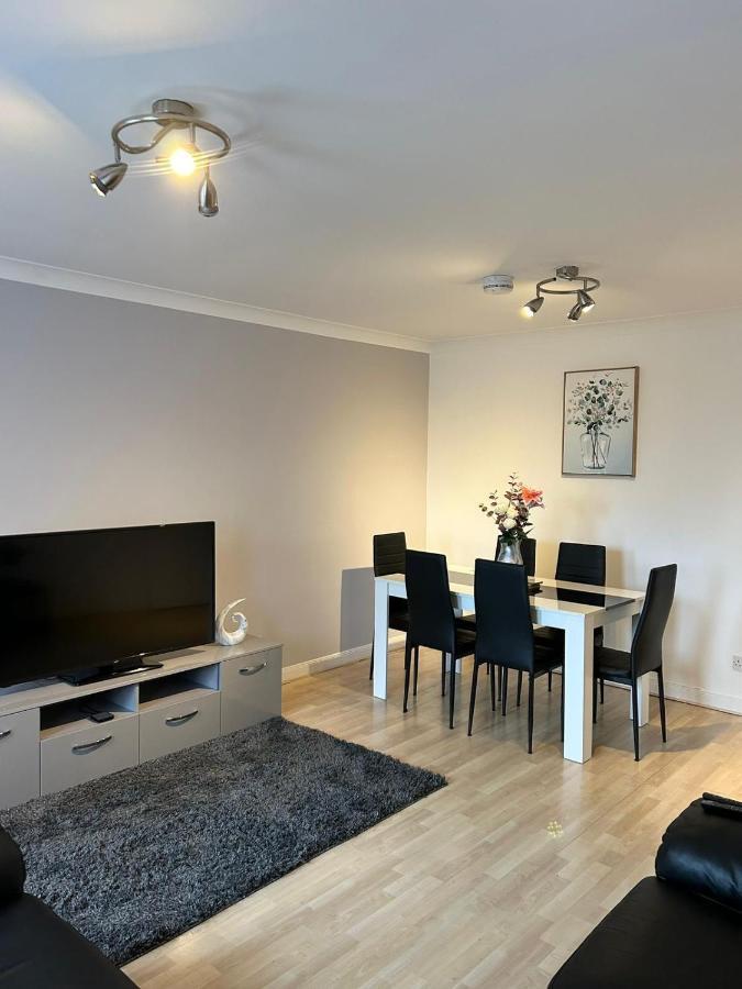 Spacious, Modern 3 Bedroom Luxury Flat In Centre Location Broughty Ferry Bagian luar foto